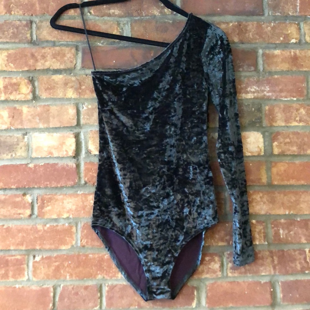Zara Crushed Velvet One Shoulder Bodysuit